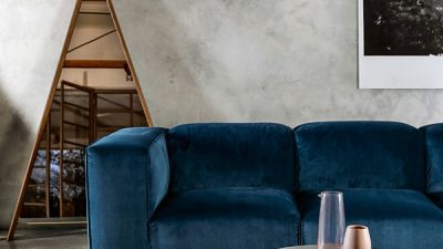 Okrugli klub sto Flute