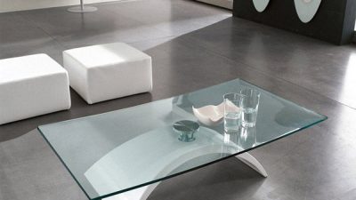 Stakleni klub sto Tudor