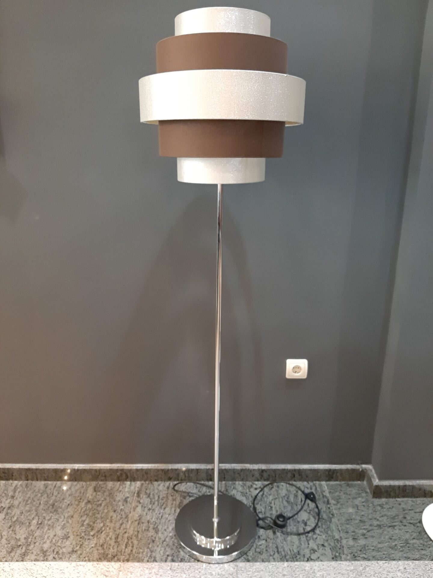 Podna lampa Saturno-salon Novi Sad - Slika 6