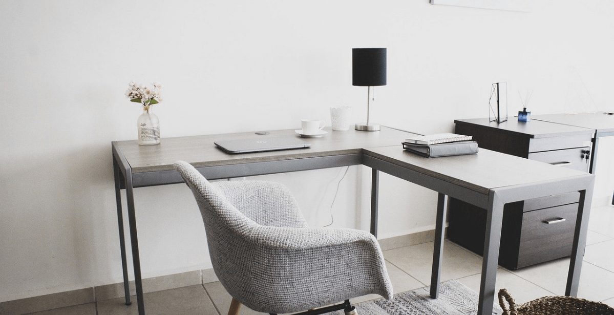 Read more about the article Uređenje radnog kutka