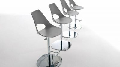 Barska stolica Shark