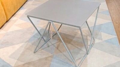 Klub sto Flexus -kvadratni oblik ploče