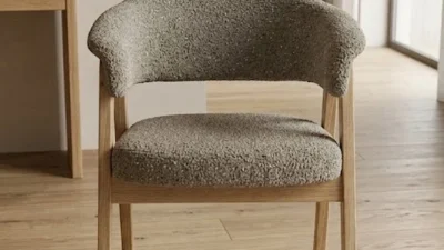 Trpezarijska stolica Mona